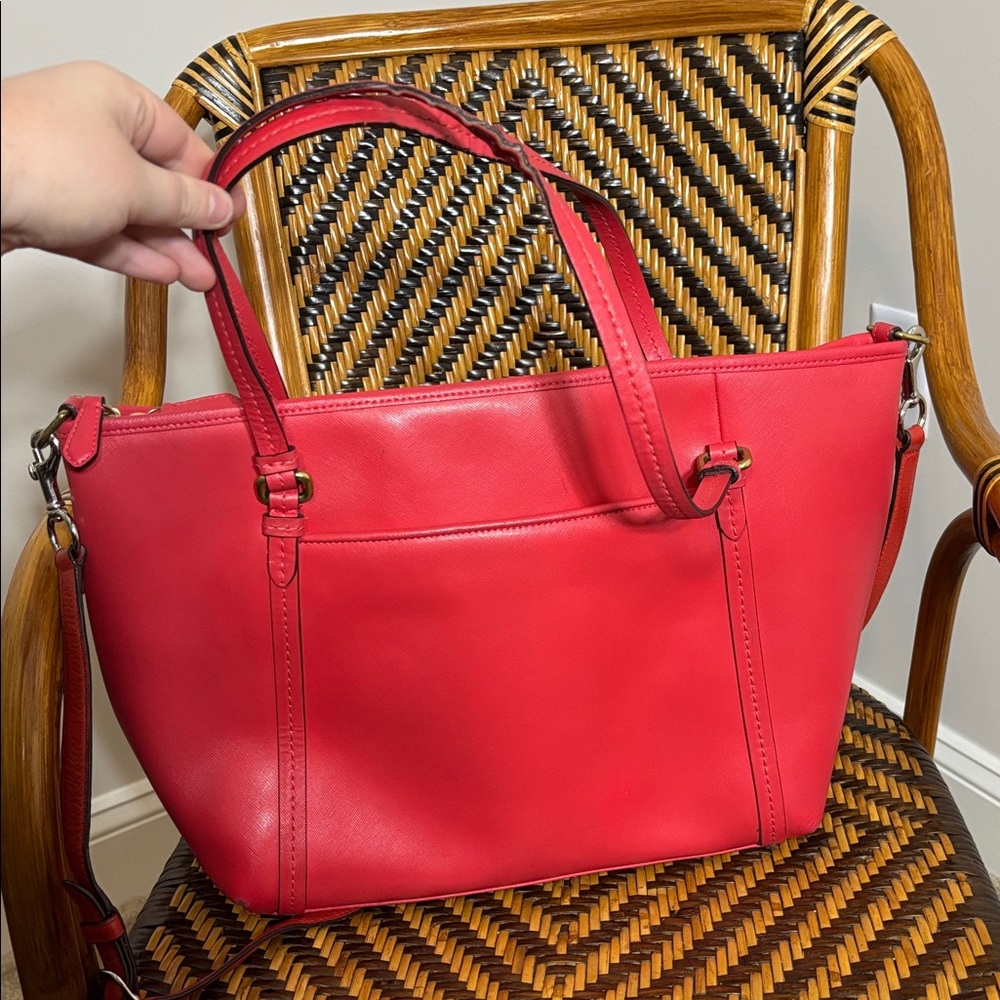 Coach Peyton Tote Bag Magenta Red F25667 - Picture 4 of 8